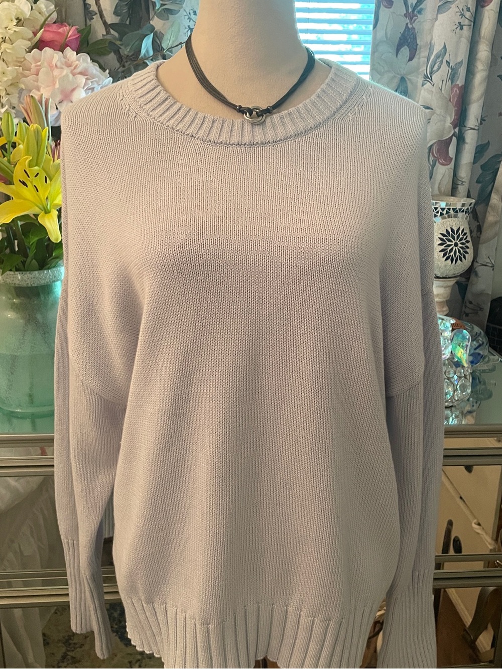 525 America Crewneck Cotton Sweater. Relaxed Fit. Size Medium. NWOT
